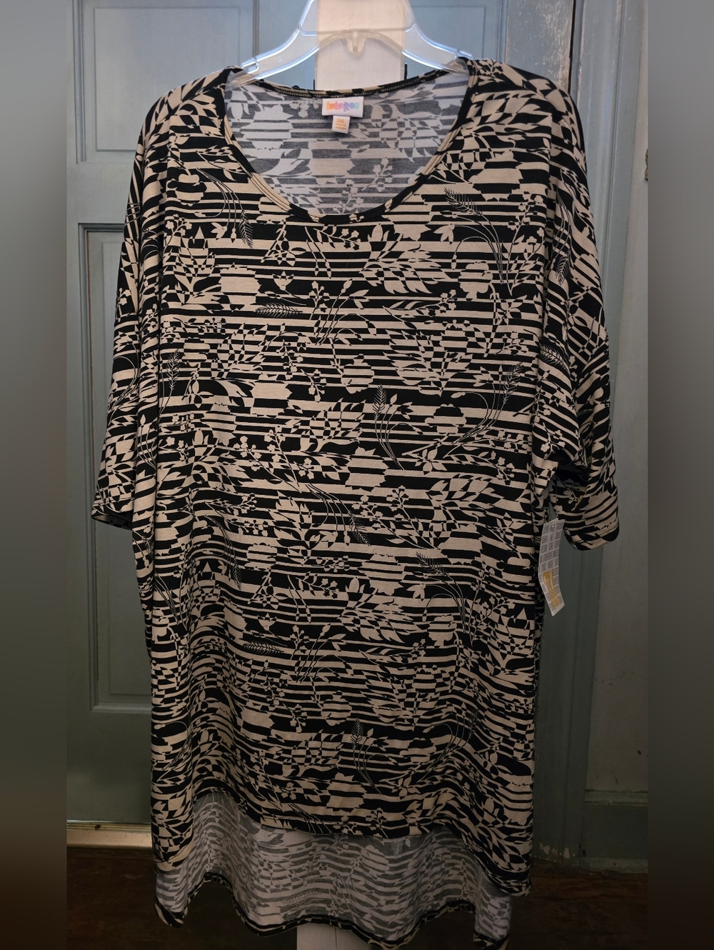 NWT - LuLaRoe Irma Black and Cream Floral Striped Tunic
